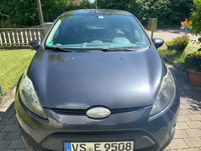 Gebraucht Ford Fiesta Ambiente 60 PS (44 kW) 2009 Grau Limousine