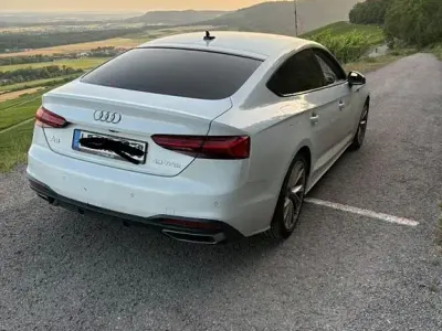 Gebraucht Audi A5 Sportback Advanced 204 PS (150 kW) 2023 Weiß Kleinwagen