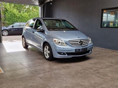 Mercedes B180