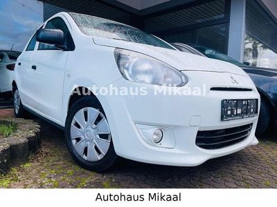 Gebraucht Mitsubishi Space Star Classic Collection 71 PS (52 kW) 2015 Weiß Kleinwagen