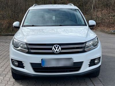 gebraucht VW Tiguan 2.0 TDI DSG 4MOT BMT Sport & Style