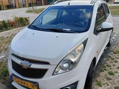 Gebraucht Chevrolet Spark LT 82 PS (60 kW) 2011 Weiß Kleinwagen