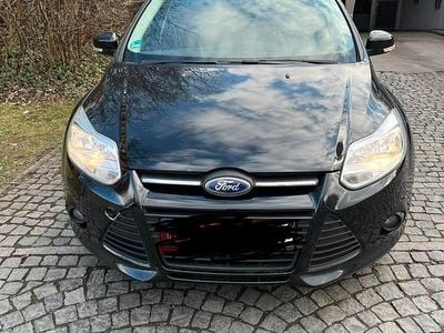 Gebraucht Ford Focus 125 PS (91 kW) 2013 Schwarz Kombi