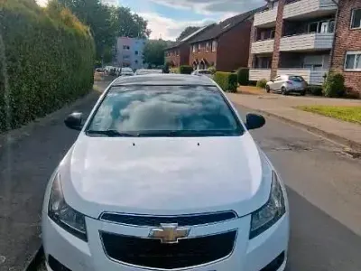 Gebraucht Chevrolet Cruze 163 PS (119 kW) 2013 Weiß Limousine