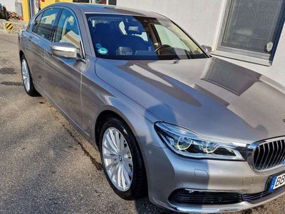 BMW 750