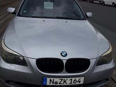 Second-hand BMW 520 170 CP (125 kW) 2005 Argintiu Berlinǎ