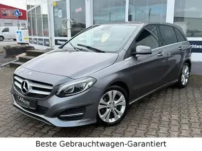 Gebraucht Mercedes B220 177 PS (130 kW) 2016 Grau Kleinwagen