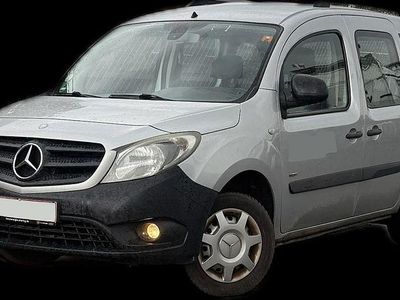 Gebraucht Mercedes Vito 90 PS (66 kW) 2014 Silber Van