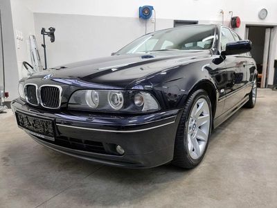 Schwarz Gebraucht 2004 BMW 520 Exclusive Limousine | 14.990 €