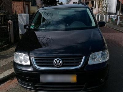 Gebraucht VW Touran 140 PS (102 kW) 2007 Schwarz Van / Kleinbus
