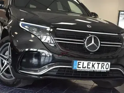 Gebraucht Mercedes EQC400 AMG line 300 kW (408 PS) 2023 Schwarz SUV