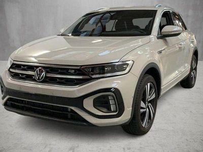 Usado VW T-Roc R-line 150 HP (110 kW) 2024 Cinzento SUV