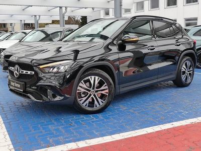 Gebraucht Mercedes GLA180 Progressive 136 PS (100 kW) 2024 Metalliclack kosmosschwarz SUV