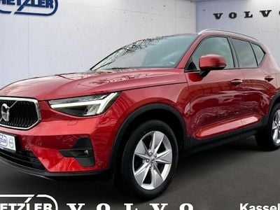 Fusion red / metallic Gebraucht 2022 Volvo XC40 Core SUV | 28.850 € (Guter Preis)