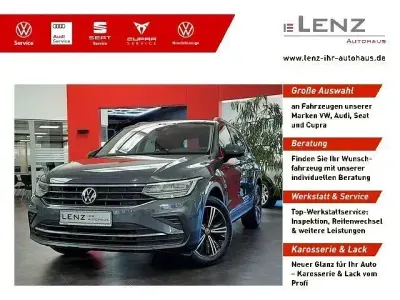 Gebraucht VW Tiguan Active 131 PS (96 kW) 2022 Grau SUV