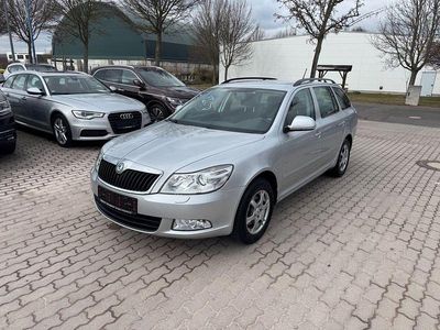 Gebraucht Skoda Octavia Ambiente 160 PS (117 kW) 2011 Silber Kombi