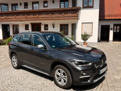 Usado BMW X1 xLine 192 CV (141 kW) 2015 Gris SUV