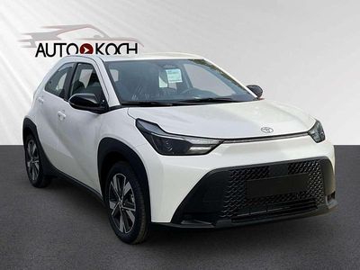 Nuova Toyota Aygo X Active 116 CV (85 kW) 2026 Bianco SUV
