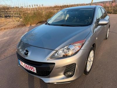 Gebraucht Mazda 3 105 PS (77 kW) 2013 Grau Limousine