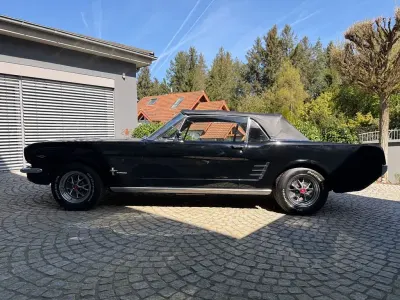Brugt Ford Mustang 200 HK (147 kW) 1966 Sort Cabriolet