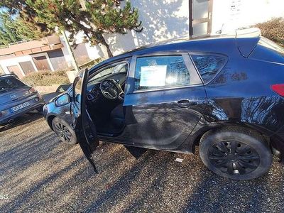 Gebraucht Opel Astra Selection 84 PS (61 kW) 2010 Kombi