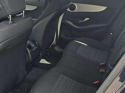 Mercedes GLC220