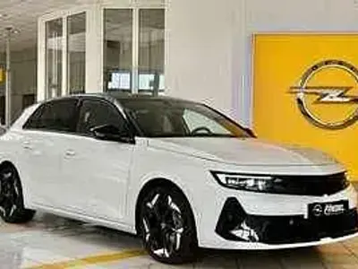 Gebraucht Opel Astra GSe 181 PS (133 kW) 2023 Jade weiss/arktis weiss Kleinwagen