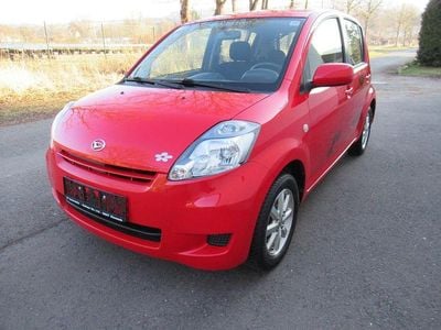Gebraucht Daihatsu Sirion 91 PS (66 kW) 2011 Rot Kleinwagen