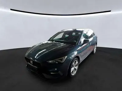 Używany Seat Leon FR 204 KM (150 kW) 2022 "magnetic tech" Sedan/Limuzyna