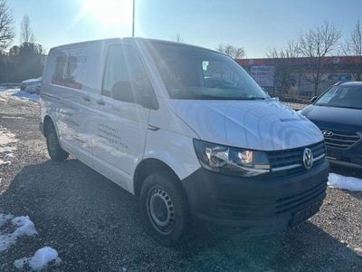 Gebraucht VW T6 150 PS (110 kW) 2018 Candyweiß Van