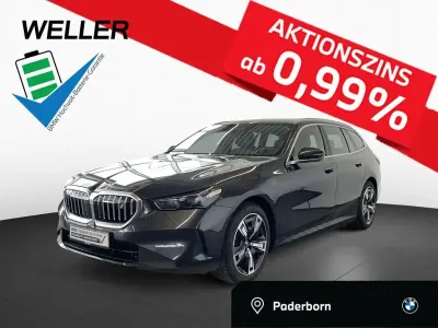 Gebraucht BMW i5 Comfort Edition 250 kW (340 PS) 2024 Sophistograu (grau) Kombi