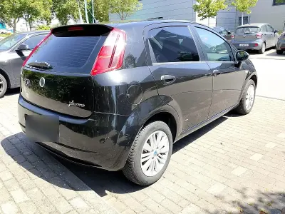 Gebraucht Fiat Grande Punto 77 PS (56 kW) 2008 Schwarz Kleinwagen