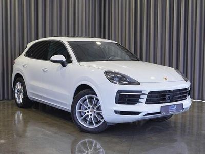 Weiß Gebraucht 2022 Porsche Cayenne Basis SUV | 64.950 €