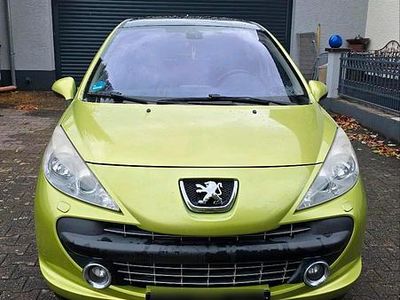 Gebraucht Peugeot 207 150 PS (110 kW) 2009 Grün Kleinwagen