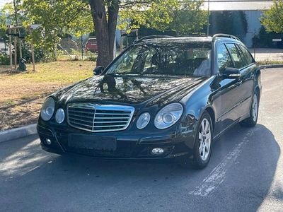 Mercedes E200
