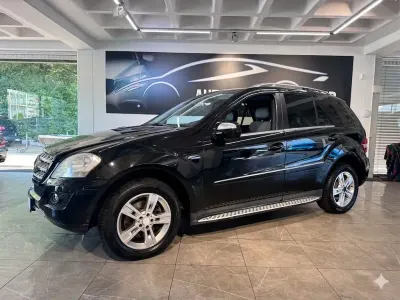Gebraucht Mercedes ML300 Sport 190 PS (139 kW) 2010 Schwarz SUV