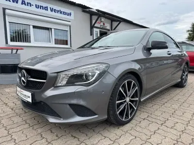 Gebraucht Mercedes CLA180 122 PS (89 kW) 2013 Grau Coupé