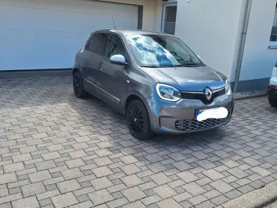 Gebraucht Renault Twingo Urban Night 60 kW (82 PS) 2022 Grau Kleinwagen