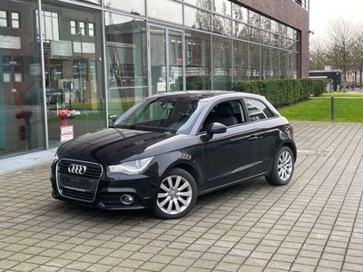 gebraucht Audi A1 ambition NAVI/SHZ/PDC/8FACH BEREIFT