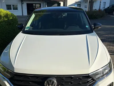 Gebraucht VW T-Roc 150 PS (110 kW) 2019 Weiß SUV
