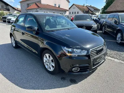 Gebraucht Audi A1 Sportback Attraction 122 PS (89 kW) 2013 Schwarz Kleinwagen