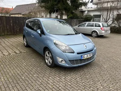 Gebraucht Renault Grand Scénic III Dynamique 131 PS (96 kW) 2010 Van / Kleinbus