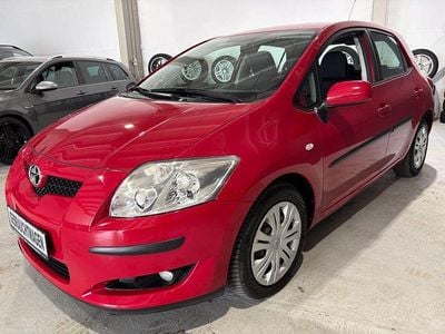 Usata Toyota Auris Luna 97 CV (71 kW) 2008 Rosso Utilitaria