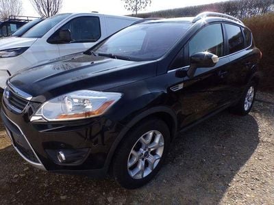 Gebraucht Ford Kuga Trend 163 PS (119 kW) 2010 Schwarz SUV