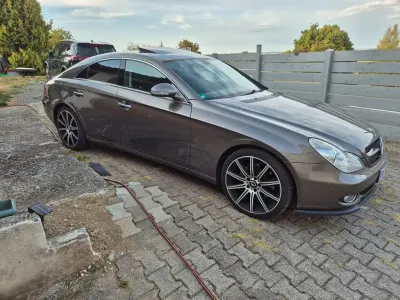 Gebraucht Mercedes CLS350 292 PS (214 kW) 2006 Braun Coupé