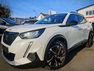Gebraucht Peugeot 2008 Allure 131 PS (96 kW) 2022 Weiß SUV