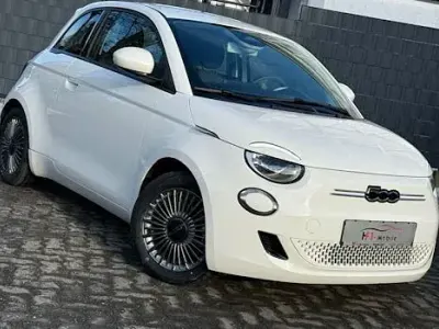 Gebraucht Fiat 500e Red 86 kW (118 PS) 2022 Weiß Limousine