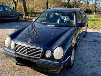 gebraucht Mercedes E240 Mercedes