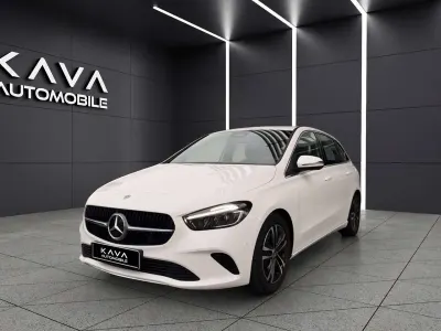 Gebraucht Mercedes B200 163 PS (119 kW) 2024 Weiß Kleinwagen