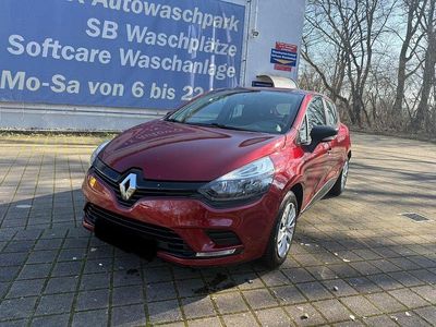 Gebraucht Renault Clio IV Life 75 PS (55 kW) 2017 Rot Limousine